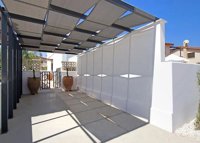 Votsalo - 30m From Med Sea *