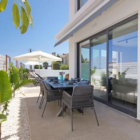 빌라 Votsalo - 30m From Med Sea *